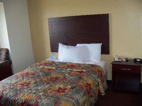 Bridgepointe Inn & Suites Toledo-Perrysburg-Rossford-Oregon-Maumee By Hollywood Casino Northwood Zewnętrze zdjęcie